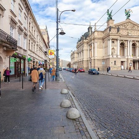 Apartment 39 Svobody Avenue Lviv Luaran gambar