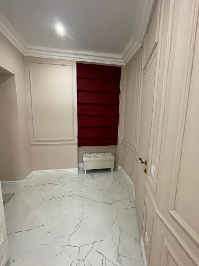 Apartment 39 Svobody Avenue Lviv Luaran gambar