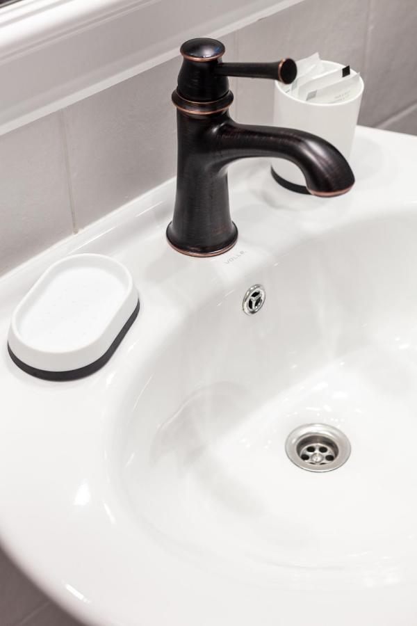 Apartment 39 Svobody Avenue Lviv Luaran gambar