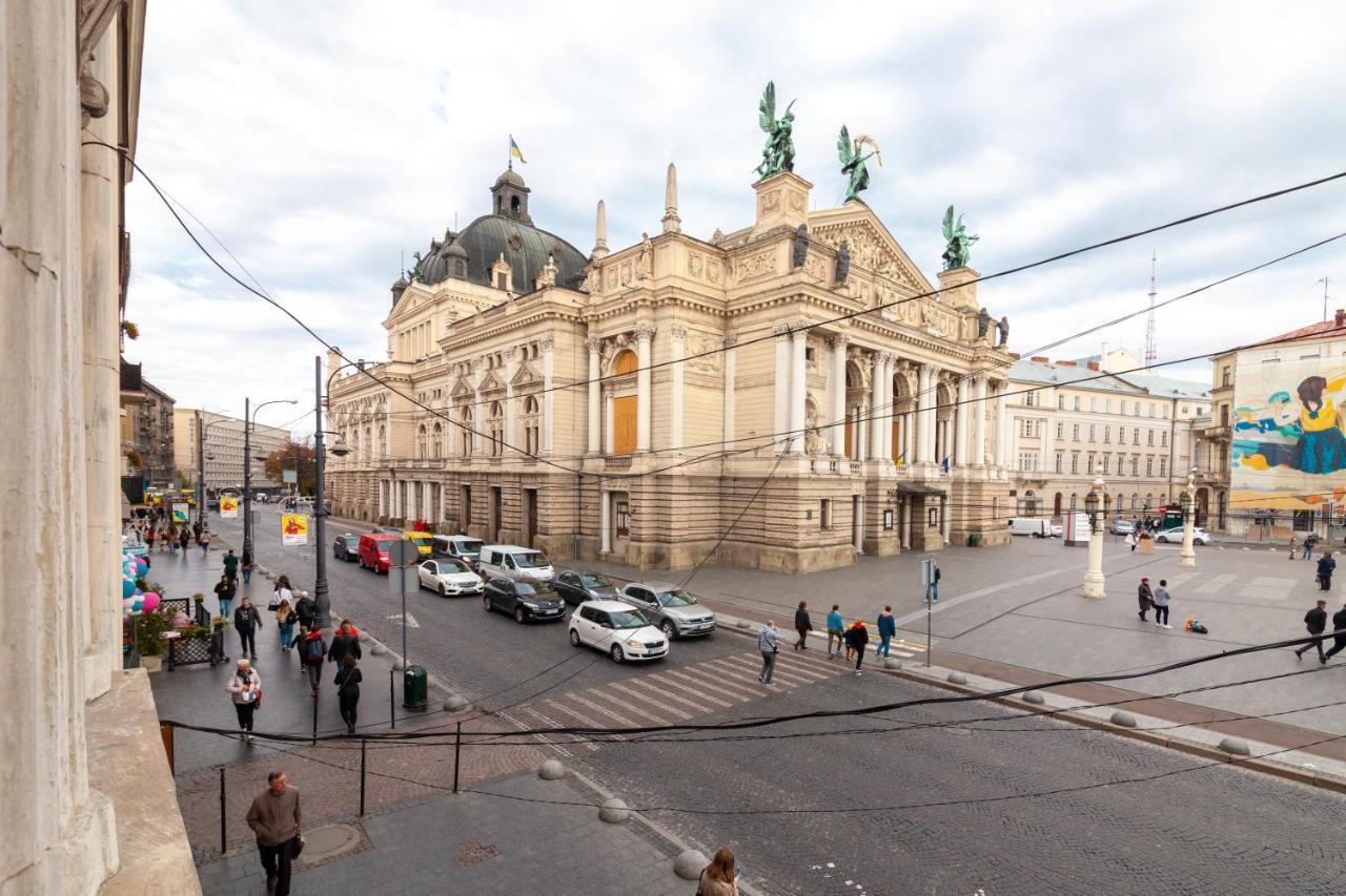 Apartment 39 Svobody Avenue Lviv Luaran gambar